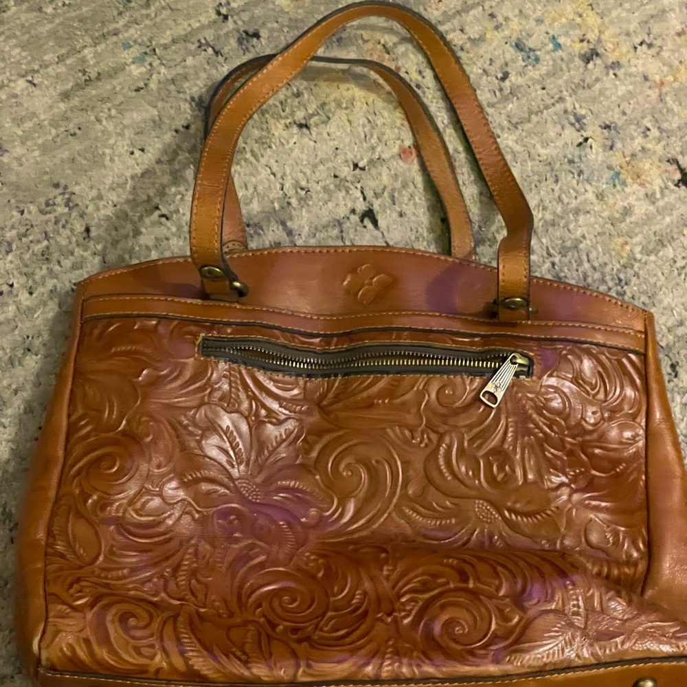 Patricia Nash tooled leather large shoulder bag.